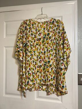 🌙50% off 2+🧸 Caramela Whitley Multicolor Abstract Print Oversized Top